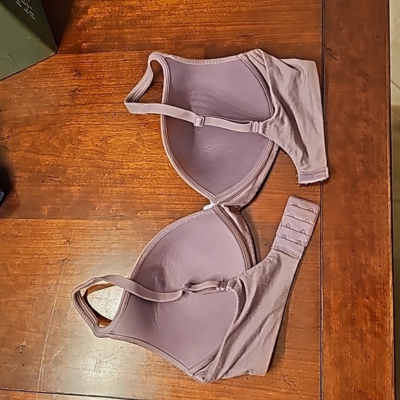 Women's Body by Victoria bra - Picture 2 of 6